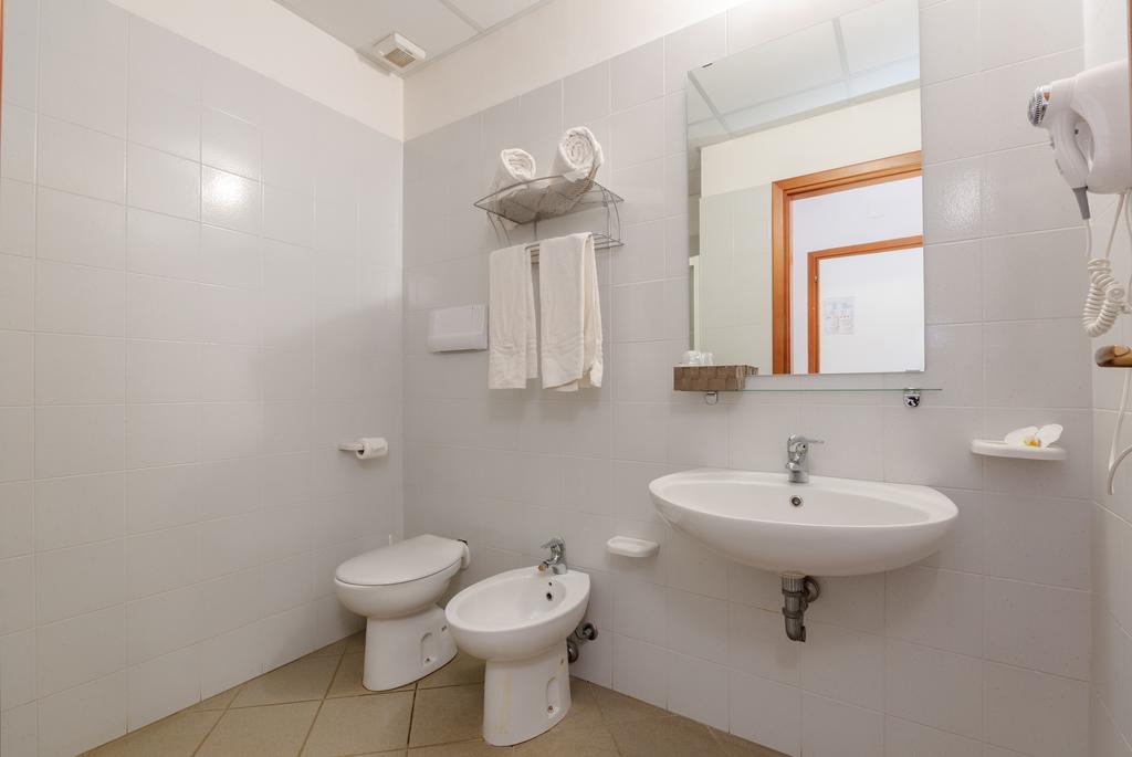 Hotel Moderno Trapani Ngoại thất bức ảnh